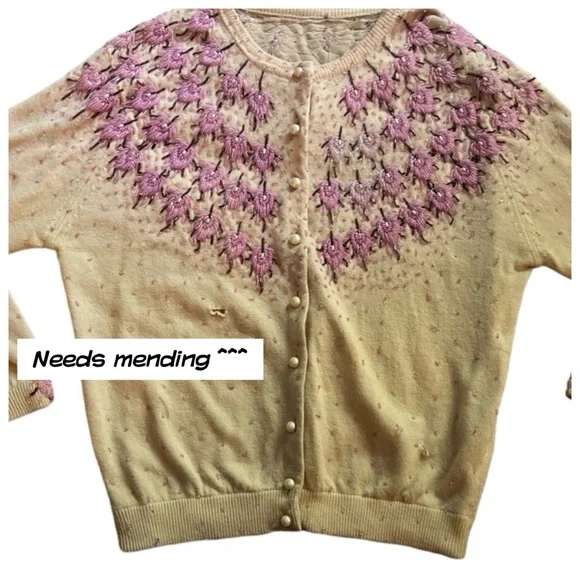 Stunning 1950’s Highly Detailed Hand Beaded Cardigan, Sweater Girl Knit Top - Picture 14 of 14